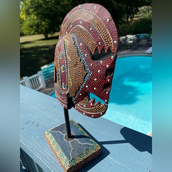 Angel Fish Statue FABULOUSLY colorful Rainbow Dot - Picture 10 of 12